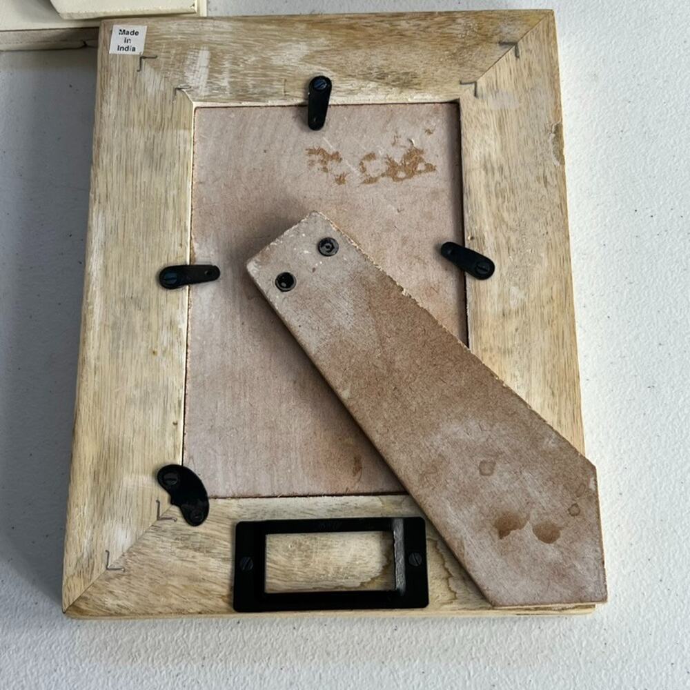 Wooden Picture Frames Distressed Look Set of 3 Different Sizes Farmhouse Cottage - Picture 7 of 16
